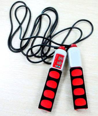 Cuerdas de salto ajustables de PVC Cuerdas de salto ponderadas con logotipo de color personalizado y mango ABS de espuma