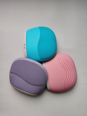 Accesible para la piel, limpieza de silicona suave, instrumento de vibración, cepillo de masaje