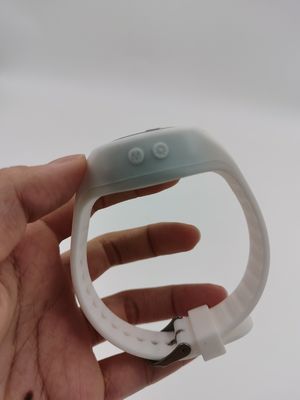 CE Banda de acondicionamiento de paso más precisa para el seguimiento de pasos a prueba de agua diarios